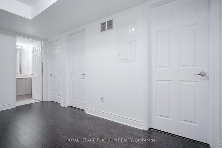 Photo 33 at #36 - 200 Veterans Drive, Northwest Brampton, Brampton