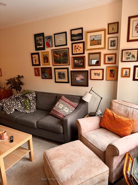 Photo 4 at 148 Major Street, University, Toronto