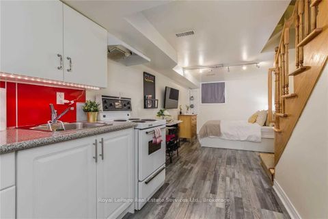 Photo 29 at 148 Major Street, University, Toronto