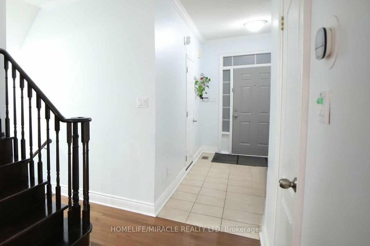 Photo 8 at 243 Venice Gate Drive, Vellore Village, Vaughan