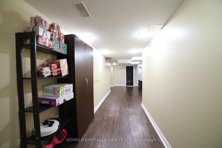 Photo 36 at 243 Venice Gate Drive, Vellore Village, Vaughan