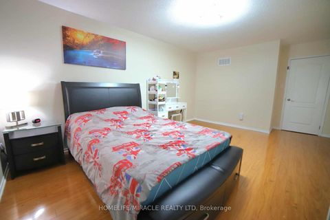 Photo 26 at 243 Venice Gate Drive, Vellore Village, Vaughan