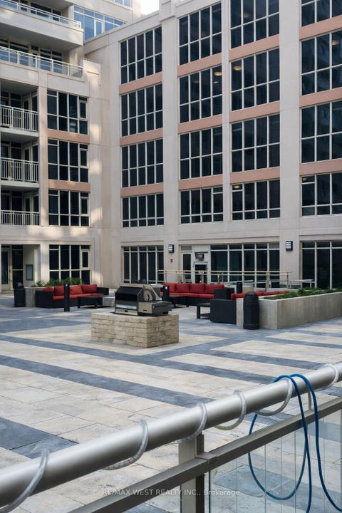 Photo 12 at 342 - 38 Grand Magazine Street, Niagara, Toronto