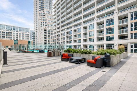 Photo 15 at 342 - 38 Grand Magazine Street, Niagara, Toronto