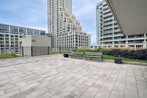 Photo 16 at 342 - 38 Grand Magazine Street, Niagara, Toronto