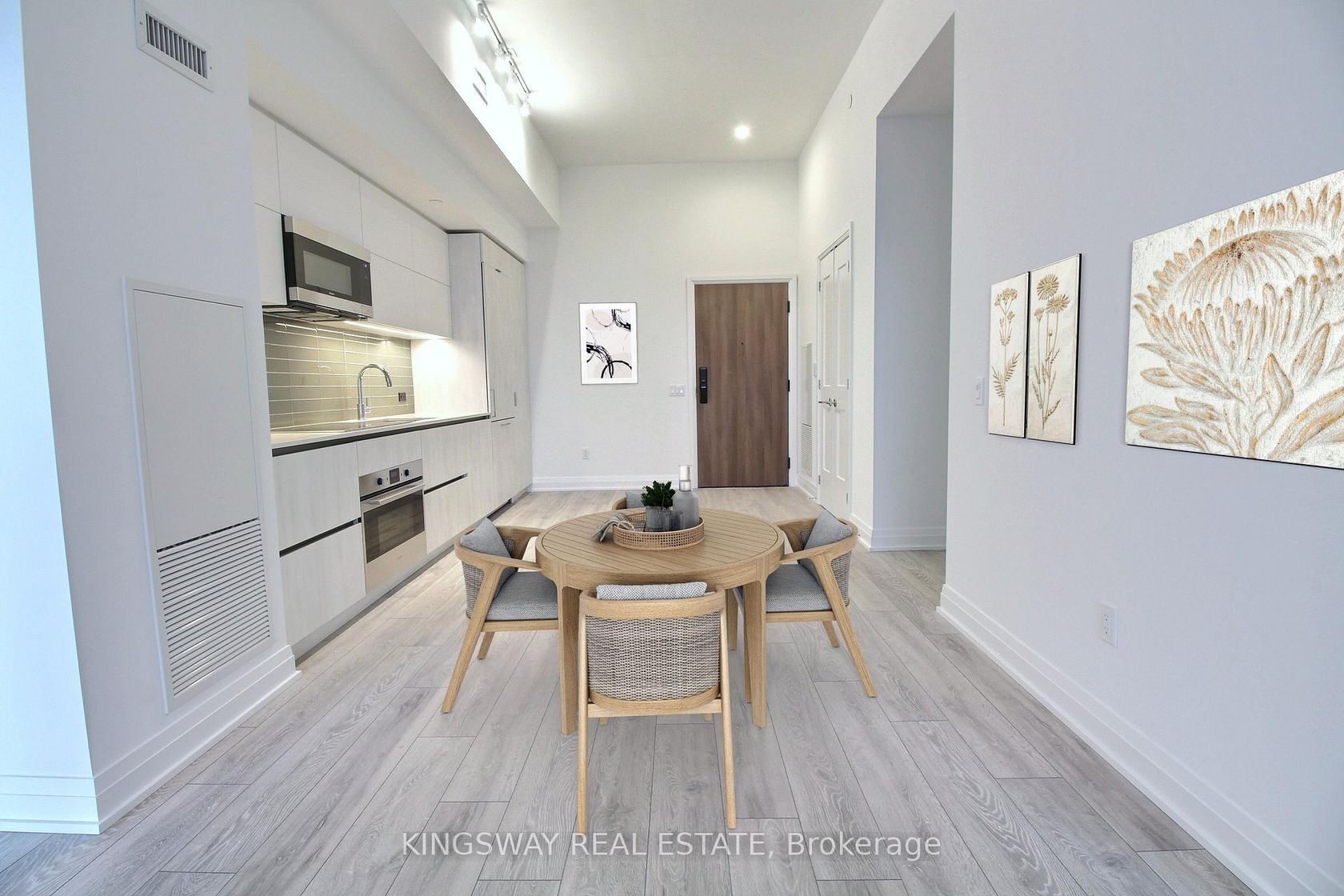 708 - 21 Park Street E, Port Credit, Mississauga 