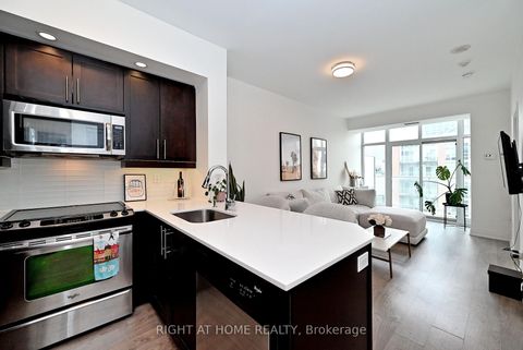 Photo 5 at 2306 - 65 East Liberty Street, Niagara, Toronto