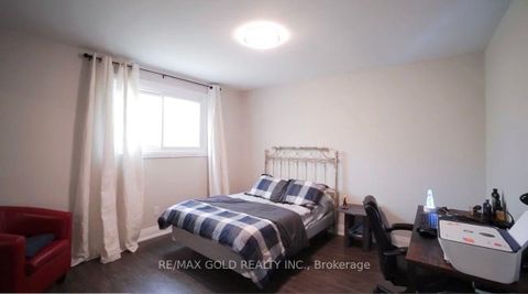 Photo 7 at 580 Gibb Street, Vanier, Oshawa