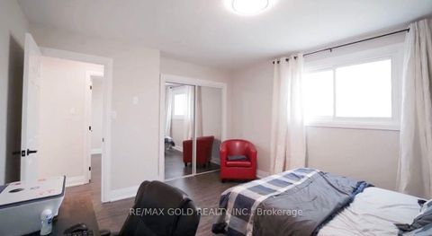 Photo 9 at 580 Gibb Street, Vanier, Oshawa