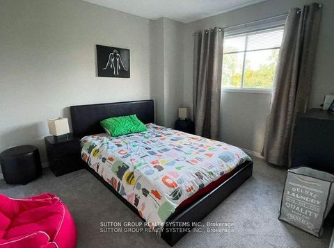 Photo 14 at 6807 Gracefield Drive W, Lisgar, Mississauga