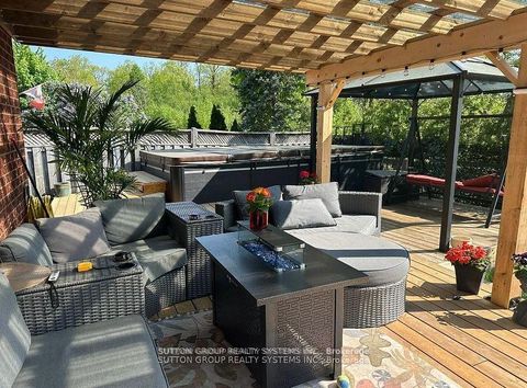 Photo 22 at 6807 Gracefield Drive W, Lisgar, Mississauga