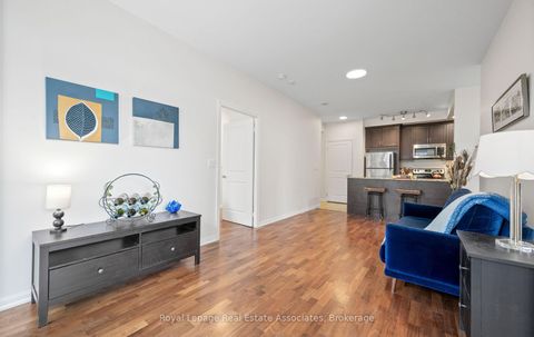 Photo 5 at 908 - 21 Grand Magazine Street, Niagara, Toronto