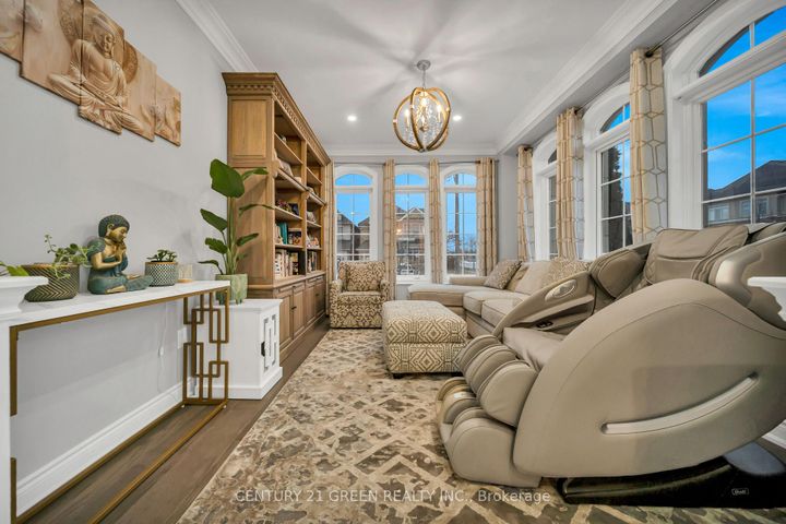 Photo 8 at 2561 Grand Oak Trail, WM Westmount, Oakville