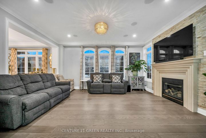 Photo 14 at 2561 Grand Oak Trail, WM Westmount, Oakville