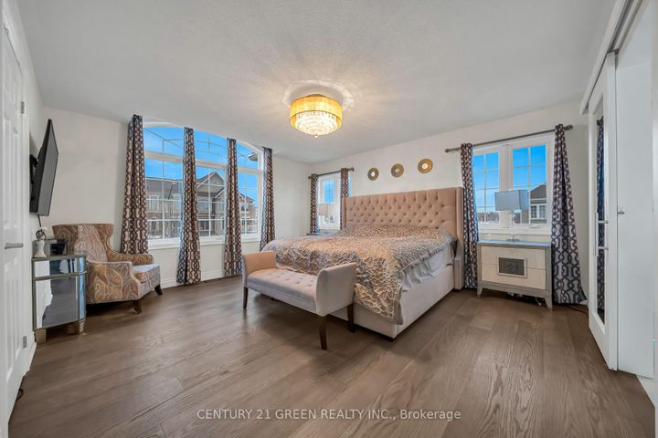 Photo 24 at 2561 Grand Oak Trail, WM Westmount, Oakville