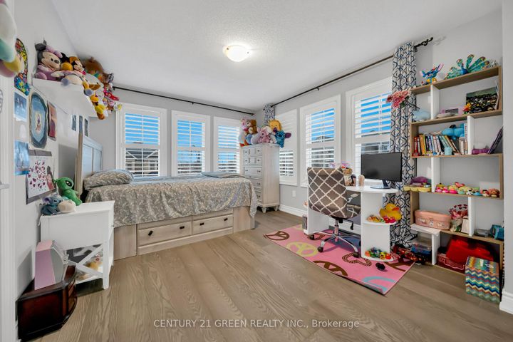 Photo 35 at 2561 Grand Oak Trail, WM Westmount, Oakville