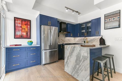 Photo 11 at Th22 - 6 Pirandello Street, Waterfront Communities C1, Toronto