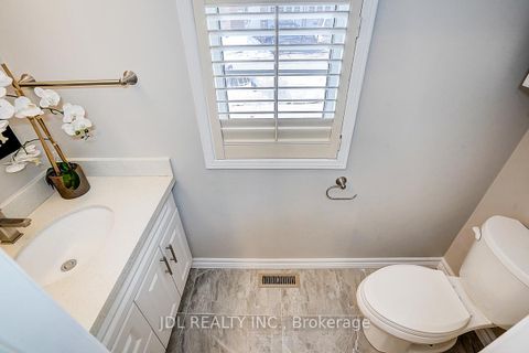 Photo 4 at 78 Norman Wesley Way, CFB, Toronto