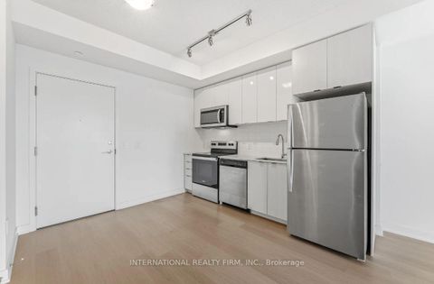 Photo 8 at 710 - 859 The Queensway, Queensway, Toronto