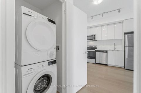 Photo 18 at 710 - 859 The Queensway, Queensway, Toronto