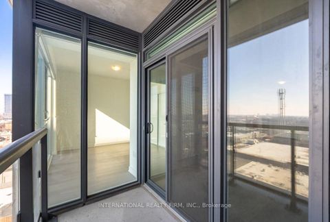 Photo 20 at 710 - 859 The Queensway, Queensway, Toronto