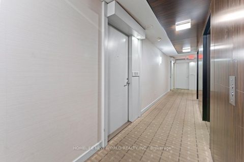 Photo 7 at 505 - 38 Grenville Street, Bay Street Corridor, Toronto