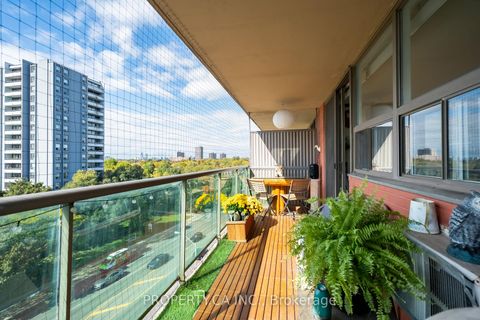 Photo 13 at 806 - 5949 Yonge Street, Newtonbrook East, Toronto