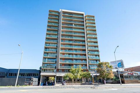 Photo 15 at 806 - 5949 Yonge Street, Newtonbrook East, Toronto