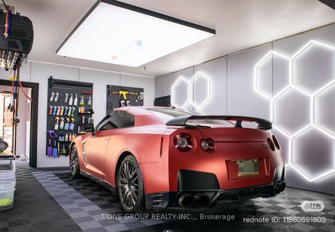 Photo 1 at 29 - 2899 Steels Avenue W, York University Heights, Toronto