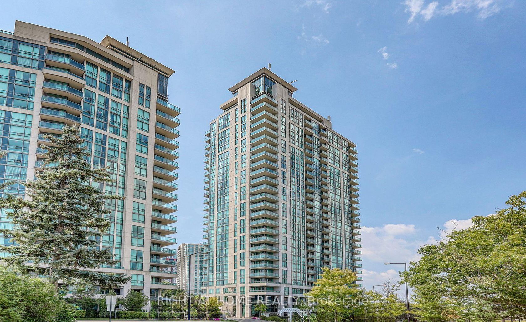 209 - 88 Grangeway Avenue, Woburn, Toronto photo number 2