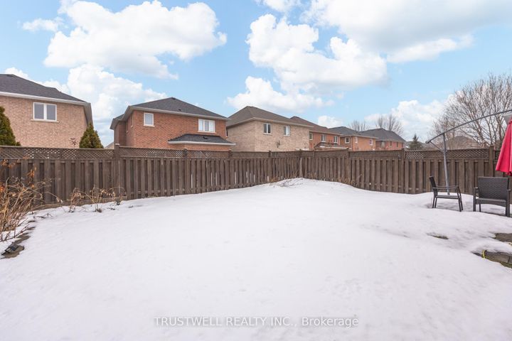 Photo 27 at 467 Pleasant Ridge Avenue, Patterson, Vaughan