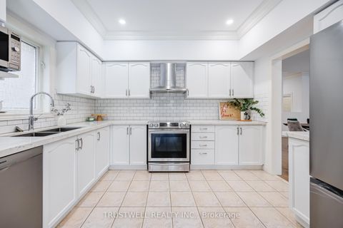 Photo 8 at 467 Pleasant Ridge Avenue, Patterson, Vaughan