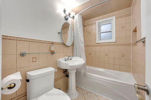 Photo 22 at 5 Hollingworth Drive, Dorset Park, Toronto