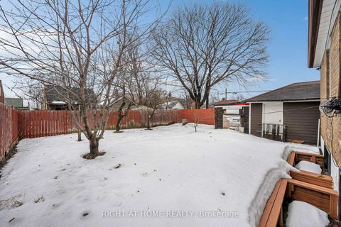 Photo 39 at 5 Hollingworth Drive, Dorset Park, Toronto