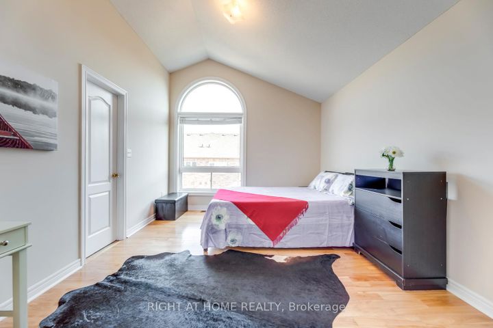 Photo 23 at 3402 Fountain Park Avenue, Churchill Meadows, Mississauga