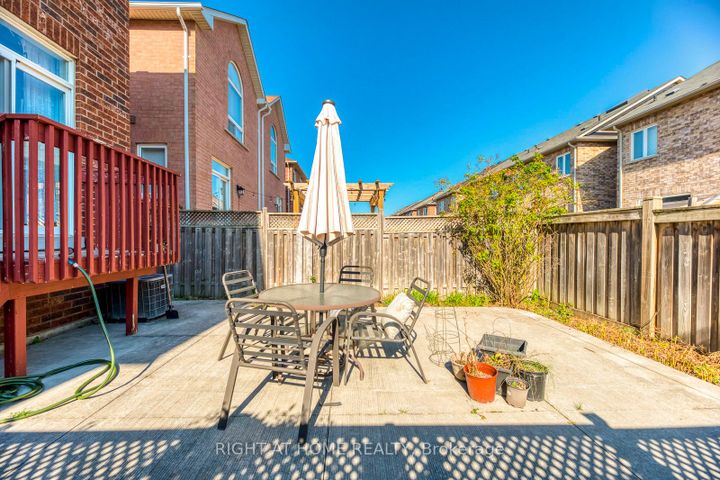 Photo 38 at 3402 Fountain Park Avenue, Churchill Meadows, Mississauga