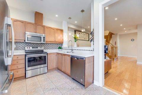 Photo 17 at 3402 Fountain Park Avenue, Churchill Meadows, Mississauga