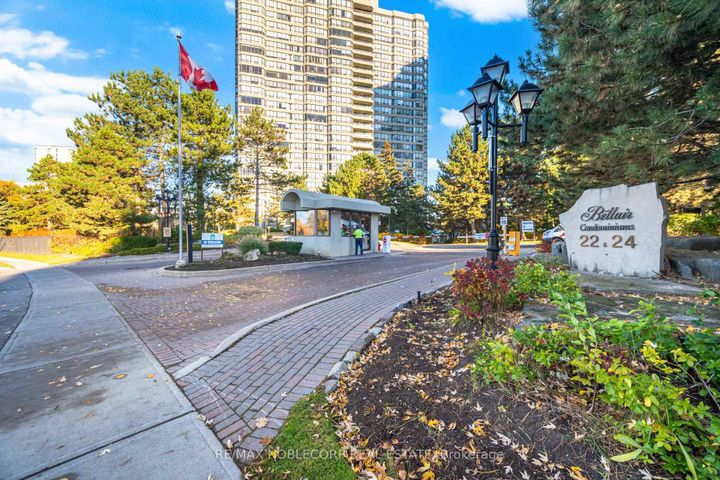 Photo 1 at 1107 - 22 Hanover Road, Queen Street Corridor, Brampton