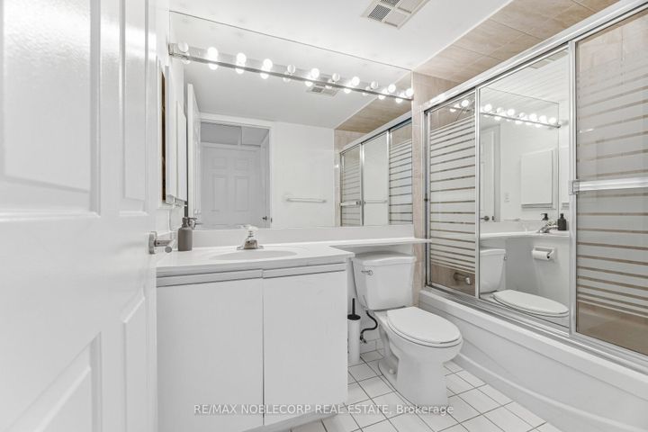 Photo 22 at 1107 - 22 Hanover Road, Queen Street Corridor, Brampton