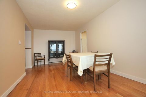 Photo 6 at 1605 - 260 Scarlett Road, Smythe, Toronto