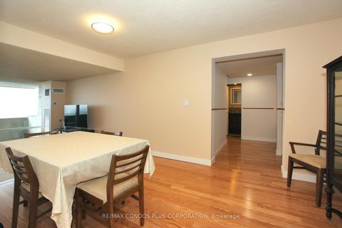 Photo 7 at 1605 - 260 Scarlett Road, Smythe, Toronto