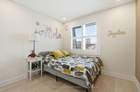 Photo 13 at 1029 - 75 Weldrick Road E, Observatory, Richmond Hill