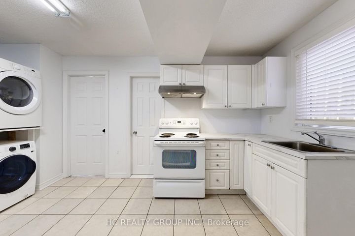 Photo 26 at 204B Finch Avenue E, Newtonbrook East, Toronto