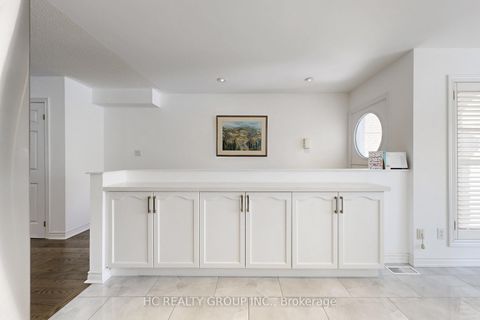 Photo 1 at 204B Finch Avenue E, Newtonbrook East, Toronto