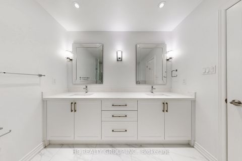 Photo 18 at 204B Finch Avenue E, Newtonbrook East, Toronto