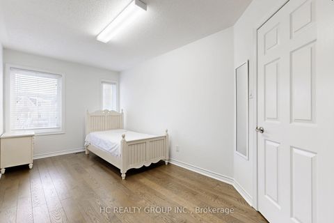 Photo 23 at 204B Finch Avenue E, Newtonbrook East, Toronto