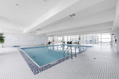 Photo 18 at 110 - 628 Fleet Street, Niagara, Toronto