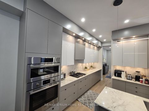 Photo 4 at 5 Norbury Crescent, Bendale, Toronto