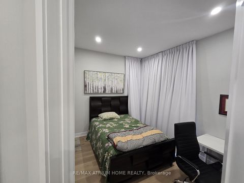 Photo 15 at 5 Norbury Crescent, Bendale, Toronto