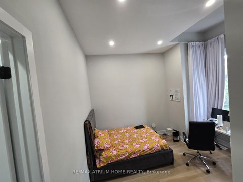 Photo 25 at 5 Norbury Crescent, Bendale, Toronto